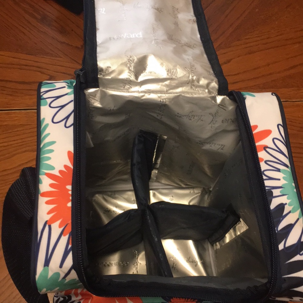 Thirty One cooler - Picture 3 of 3